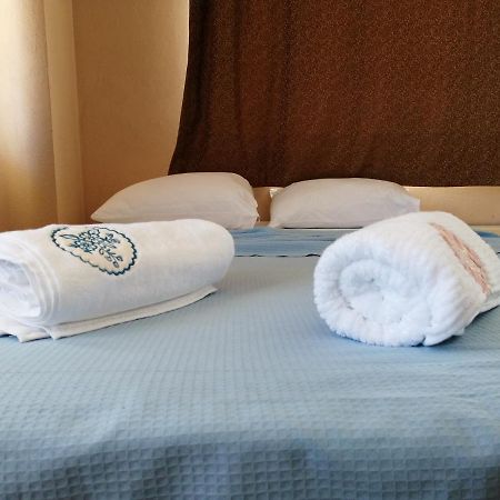 Mina Apart Otel Kundu Luaran gambar