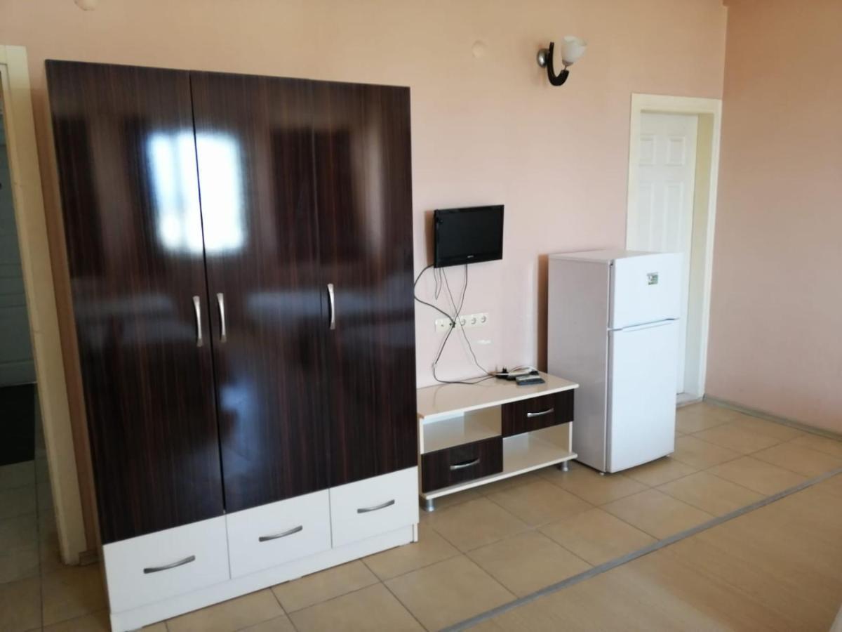 Mina Apart Otel Kundu Luaran gambar