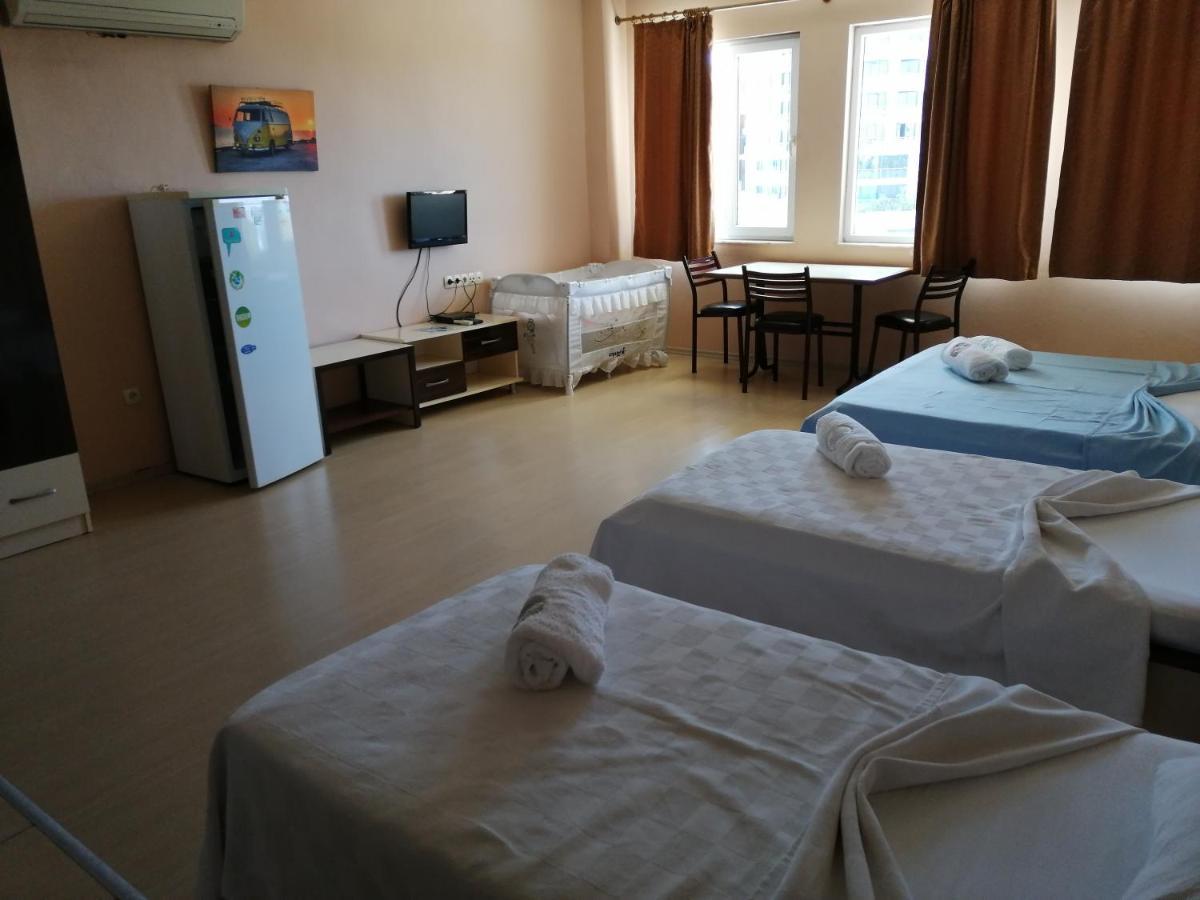 Mina Apart Otel Kundu Luaran gambar