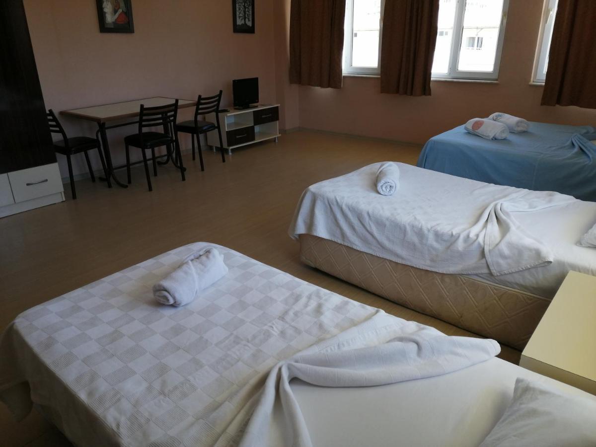 Mina Apart Otel Kundu Luaran gambar